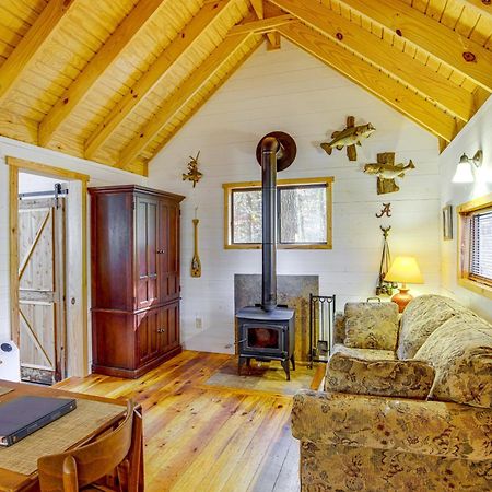 Secluded Tallassee Cabin With Fire Pit And Porch! 外观 照片